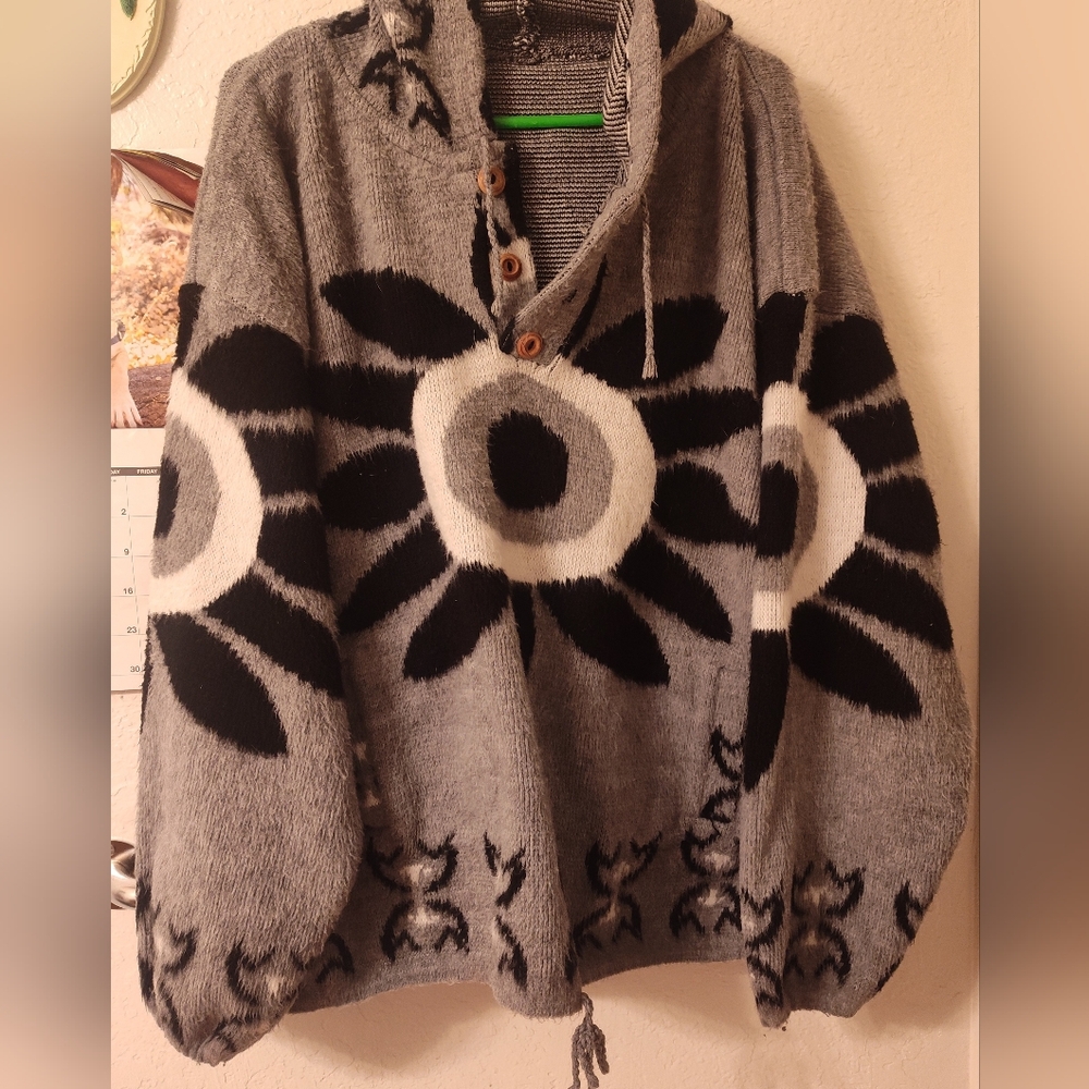 Gray and Black Patterned Hooded Sweater
